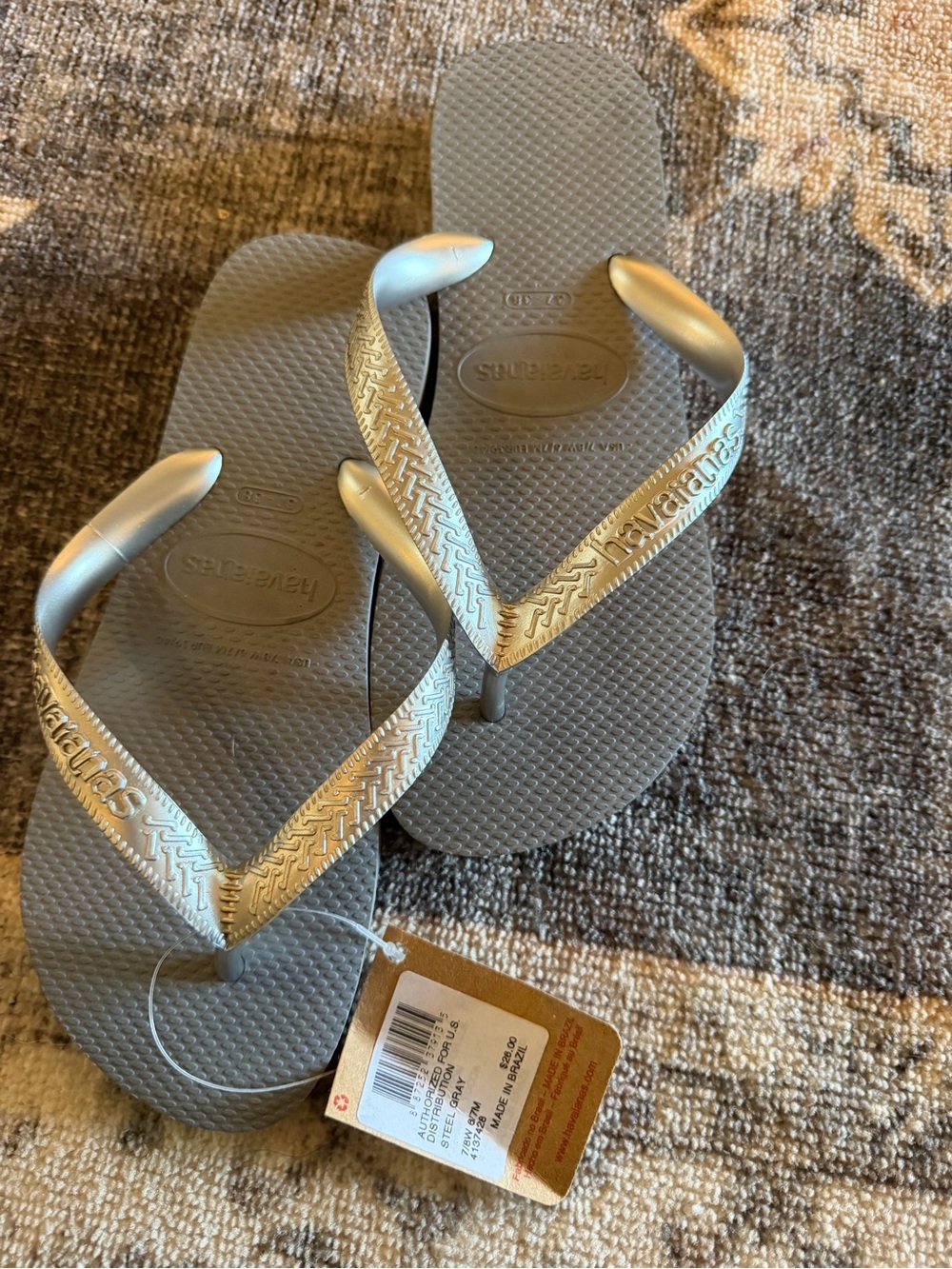 Havaianas Slim Flip Flops in Metallic Silver and Gray